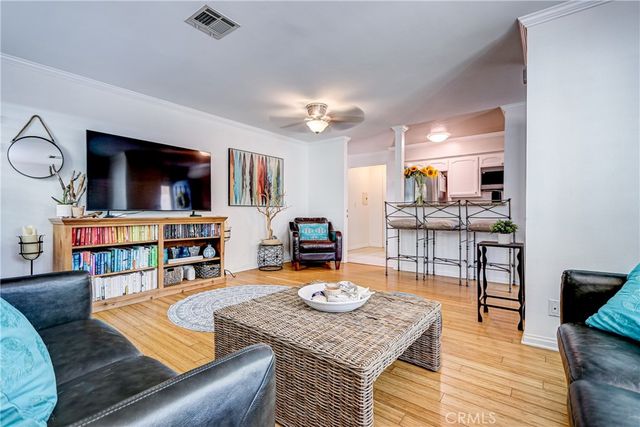 2726 E 2nd A, Long Beach, CA 90803