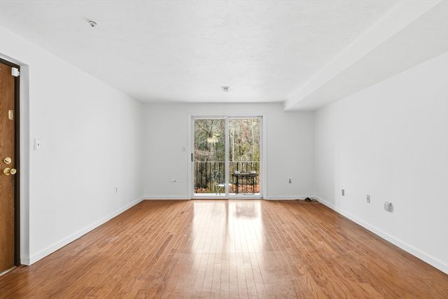 356 Neponset St E, Canton, MA 02021