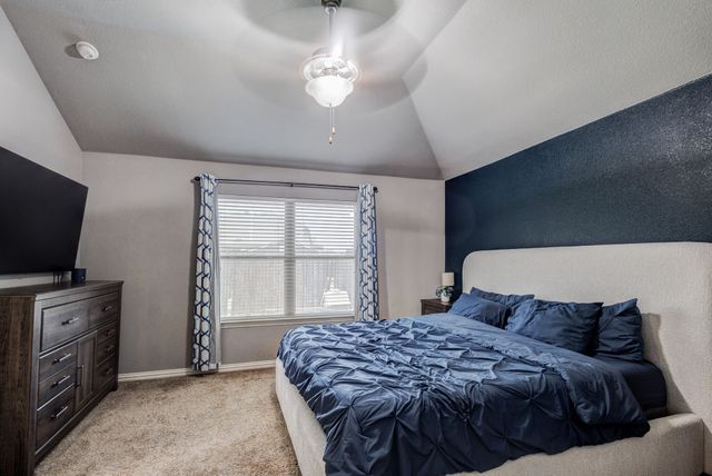1005 Oarlock Drive, Crowley, TX 76036