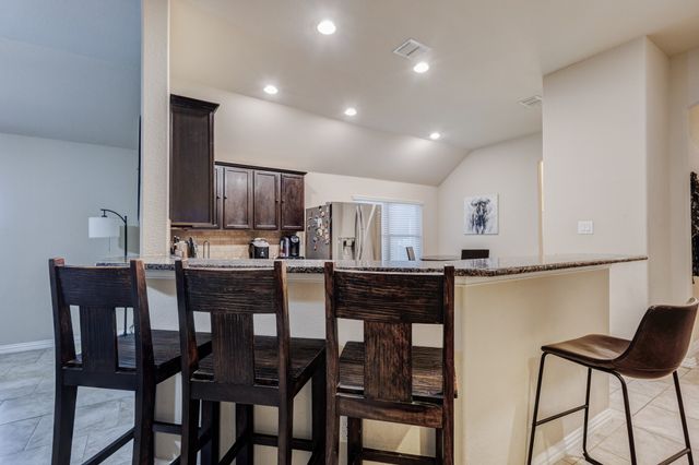 1005 Oarlock Drive, Crowley, TX 76036