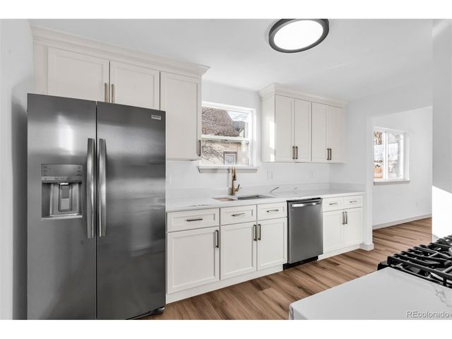 1328 Cypress St, Pueblo, CO 81004