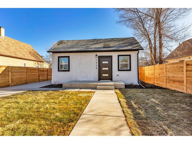 1328 Cypress St, Pueblo, CO 81004