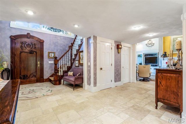 556 Oak Terrace Drive, Farmington, MO 63640