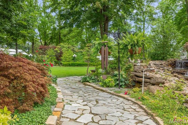 556 Oak Terrace Drive, Farmington, MO 63640