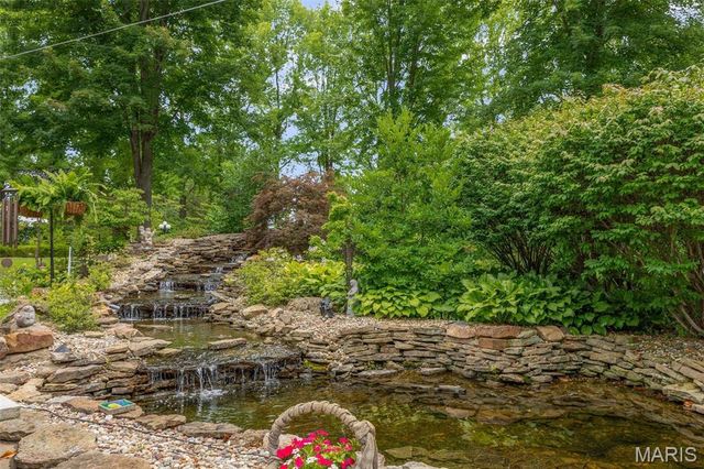 556 Oak Terrace Drive, Farmington, MO 63640