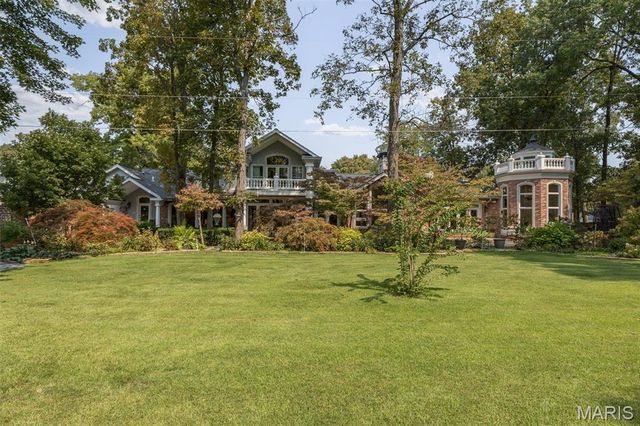 556 Oak Terrace Drive, Farmington, MO 63640