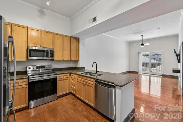 721 Governor Morrison Street 601, Charlotte, NC 28211