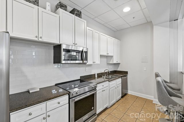 721 Governor Morrison Street 601, Charlotte, NC 28211