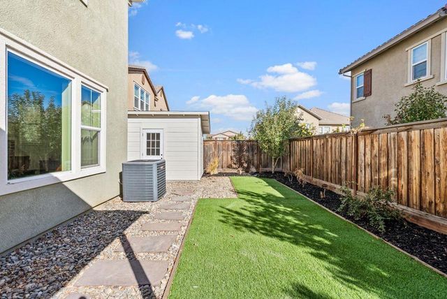 1070 S Atwood Court, Mountain House, CA 95391