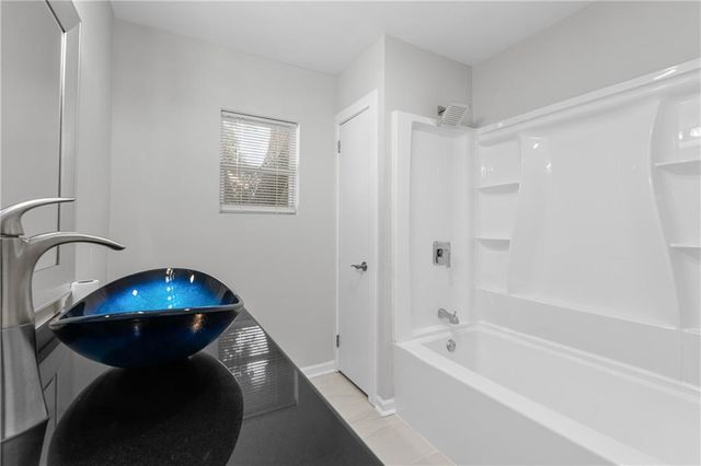 2762 Hillcrest Road, Mobile, AL 36695