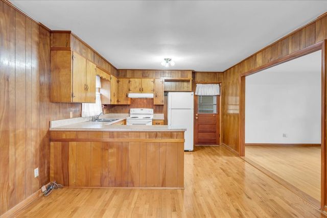 204 Charlie Crosslin Rd, Manchester, TN 37355