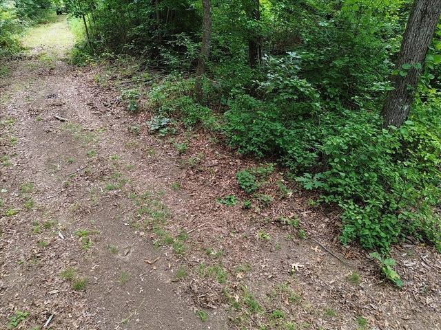 204 Charlie Crosslin Rd, Manchester, TN 37355