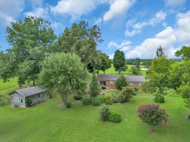 204 Charlie Crosslin Rd, Manchester, TN 37355