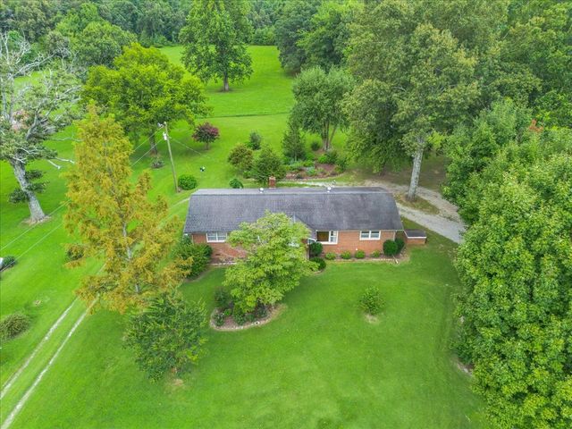 204 Charlie Crosslin Rd, Manchester, TN 37355