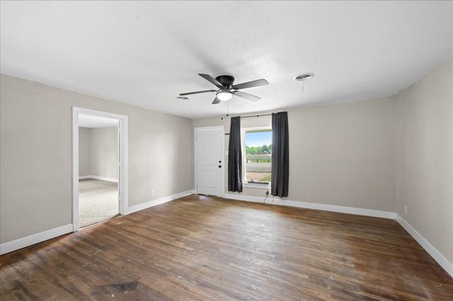 4238 Martin Luther King Freeway, Fort Worth, TX 76119