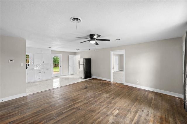 4238 Martin Luther King Freeway, Fort Worth, TX 76119