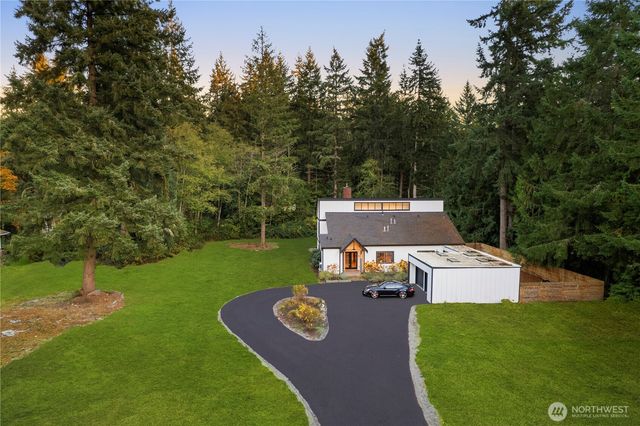 7610 220th Avenue NE, Redmond, WA 98053