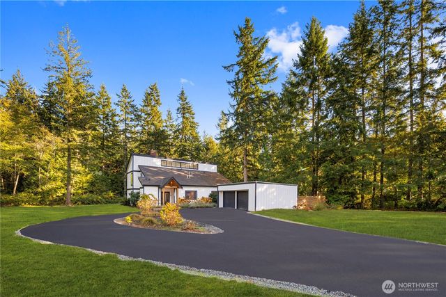 7610 220th Avenue NE, Redmond, WA 98053