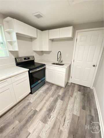 2023 Gugel Street, Savannah, GA 31415