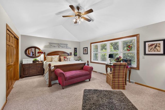 8419 110th AVENUE, Pleasant Prairie, WI 53158