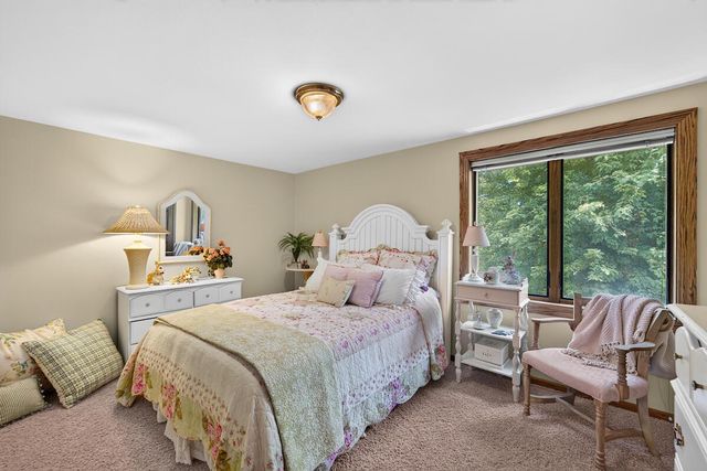 8419 110th AVENUE, Pleasant Prairie, WI 53158
