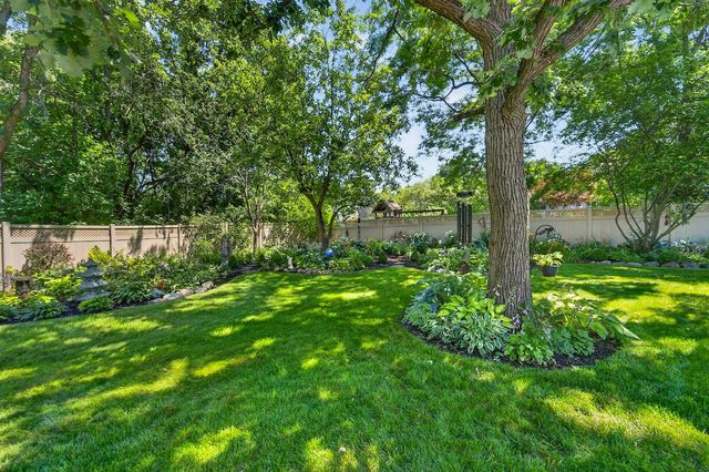8419 110th AVENUE, Pleasant Prairie, WI 53158
