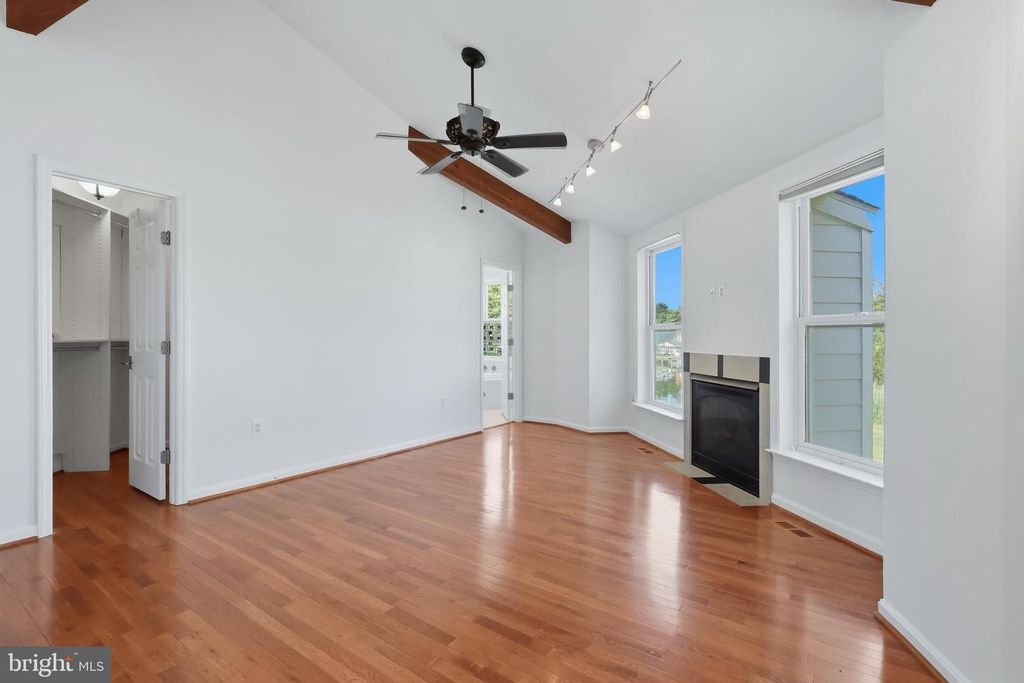 Image 28 of property listing at 13008 PINE GROVE RD, Newburg, MD 20664