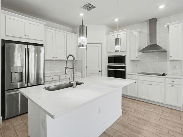 2040 KEYSTONE PASS BOULEVARD, Minneola, FL 34715