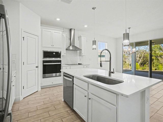 2040 KEYSTONE PASS BOULEVARD, Minneola, FL 34715