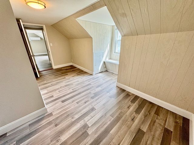 295 Kingsley Road sing family, Hull, MA 02045