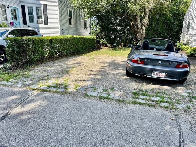 295 Kingsley Road sing family, Hull, MA 02045