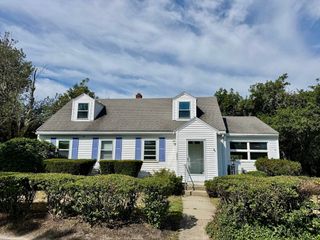 295 Kingsley Road sing family, Hull, MA 02045