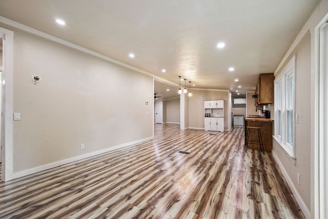 8431 Navajo Trail, Rogers, AR 72756