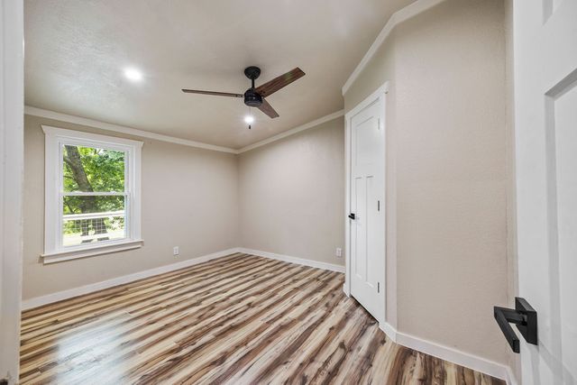 8431 Navajo Trail, Rogers, AR 72756
