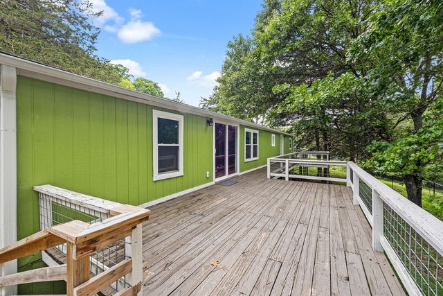 8431 Navajo Trail, Rogers, AR 72756
