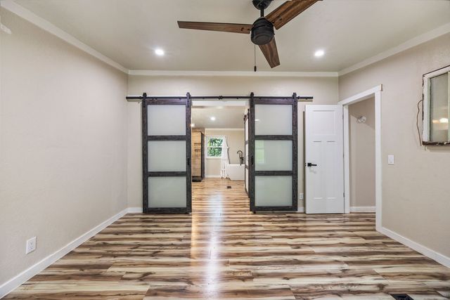 8431 Navajo Trail, Rogers, AR 72756