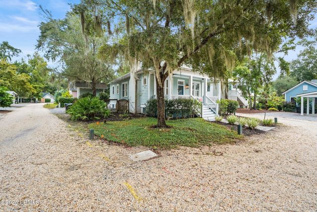 1 Colony Court, Beaufort, SC 29906
