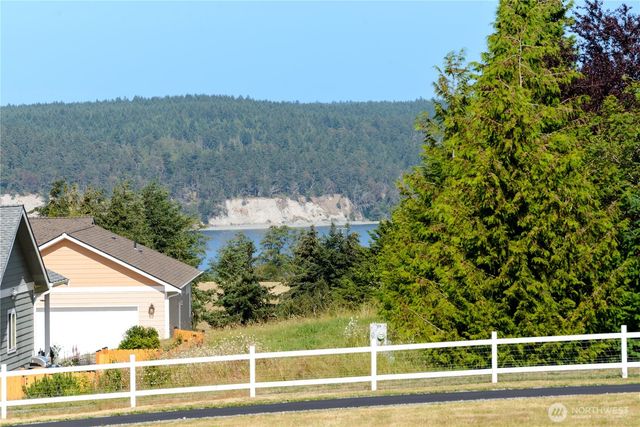 141 Bay Ridge Place, Sequim, WA 98382