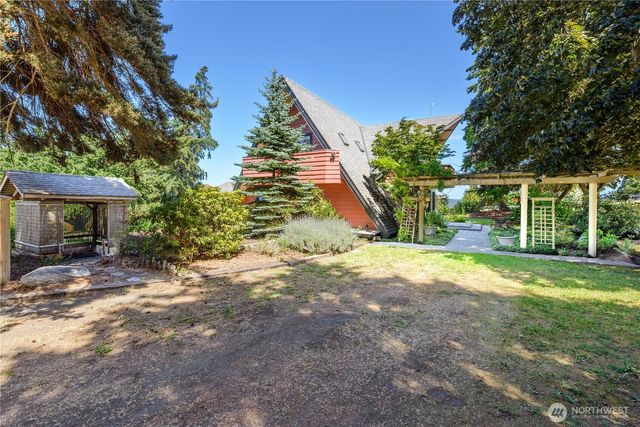 141 Bay Ridge Place, Sequim, WA 98382