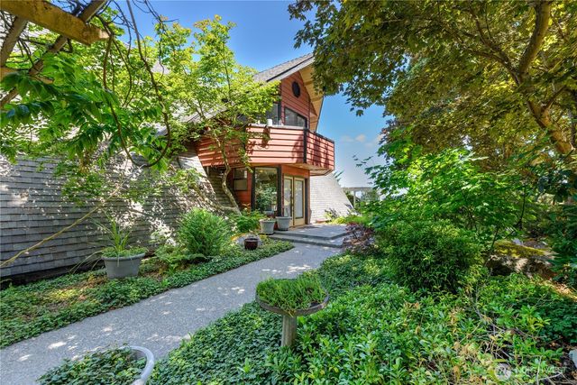 141 Bay Ridge Place, Sequim, WA 98382