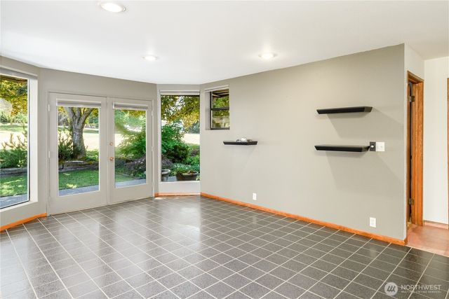 141 Bay Ridge Place, Sequim, WA 98382