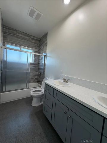 11808 Hart 203, North Hollywood, CA 91605