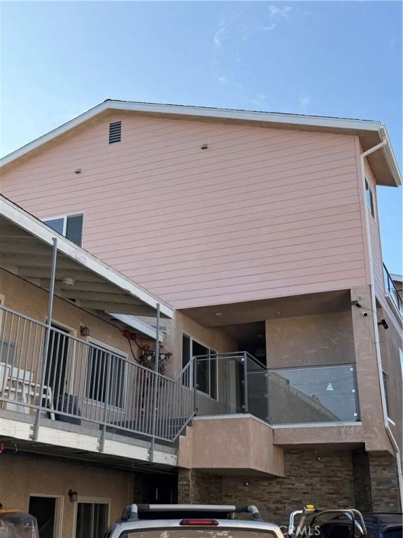 11808 Hart 203, North Hollywood, CA 91605