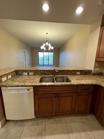 7710 LAKE VISTA COURT 303, Lakewood Ranch, FL 34202