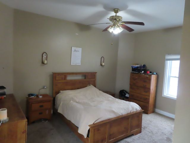 608 E 7th Street N, Newton, IA 50208