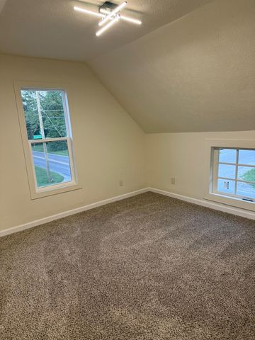 2407 S 6th Street, Columbus, OH 43207