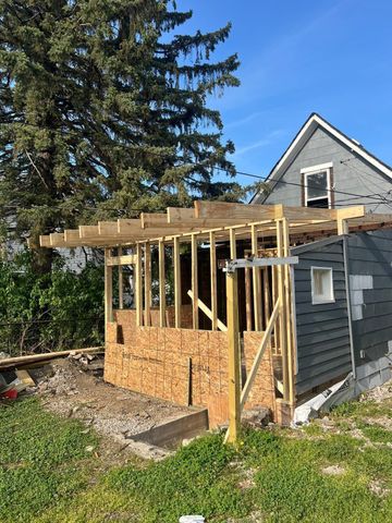 2407 S 6th Street, Columbus, OH 43207