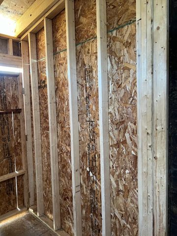 2407 S 6th Street, Columbus, OH 43207