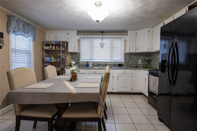 24 Wilson Avenue, Johnston, RI 02919