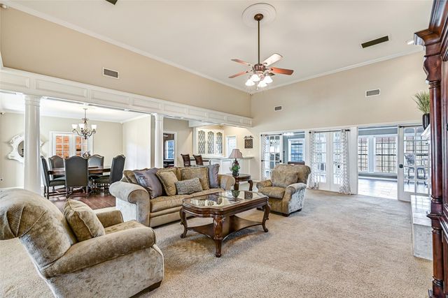 2536 22nd Avenue N, Texas City, TX 77590